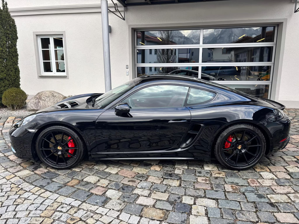 Porsche Cayman