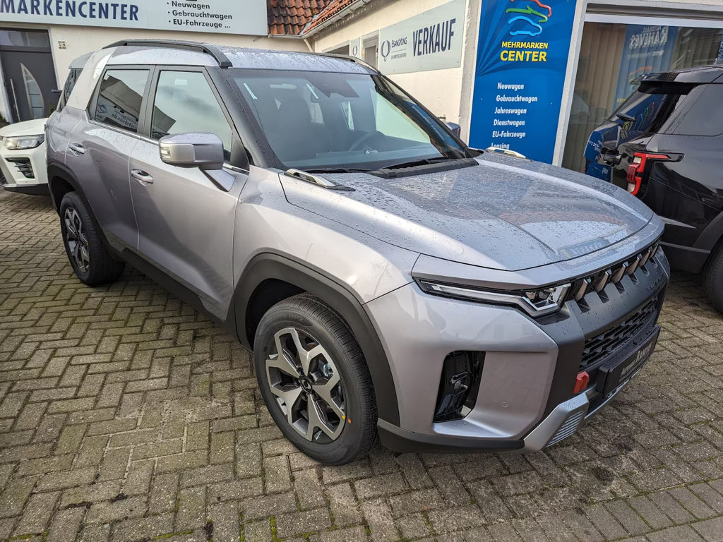 SsangYong Torres Quartz 2WD