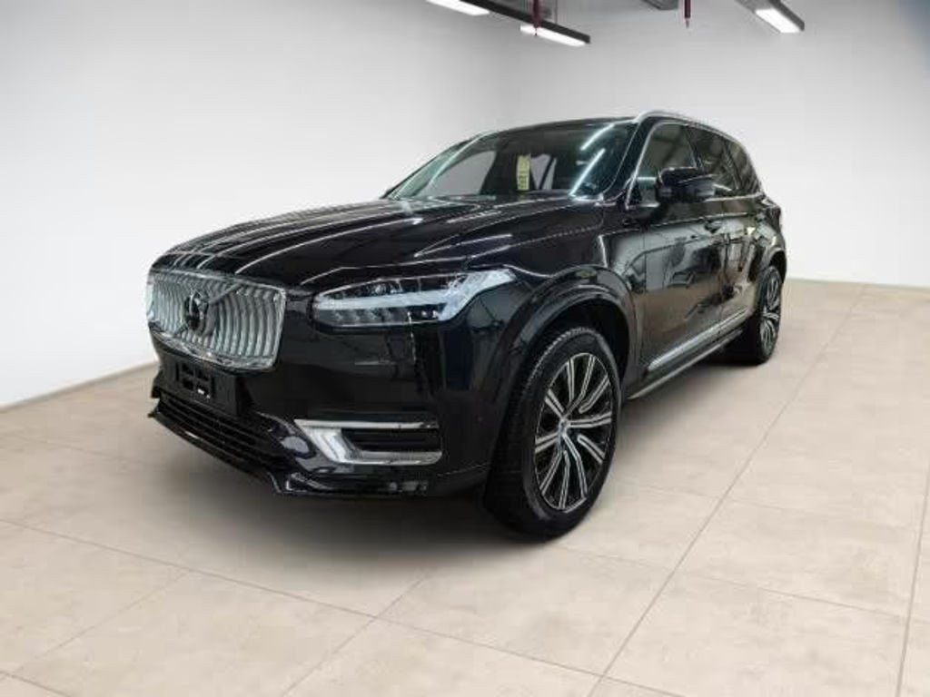 Volvo XC90 AWD Plus Bright