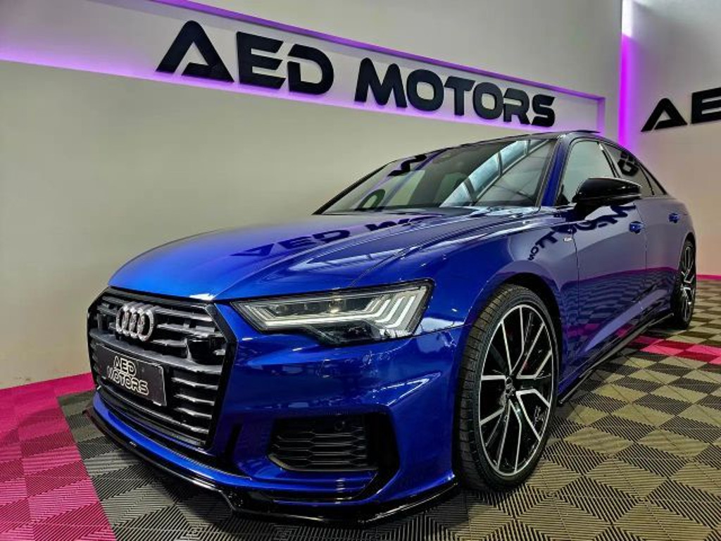 Audi A6 Sedan Quattro Sport Hybride 55 TFSI