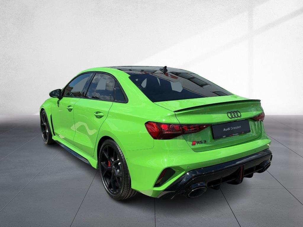Audi RS3 Sedan