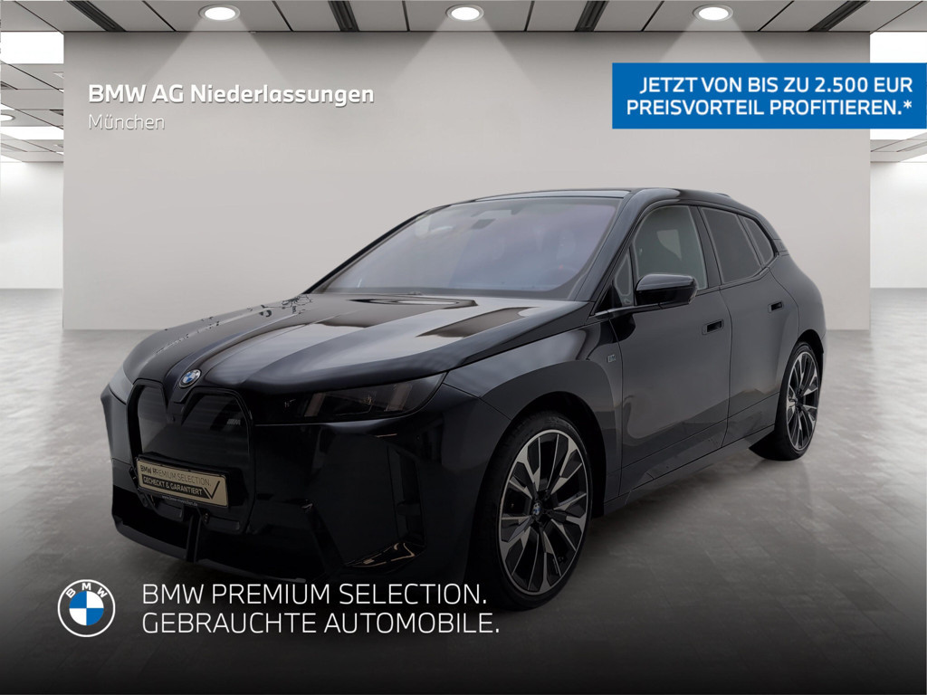 BMW iX xDrive M70