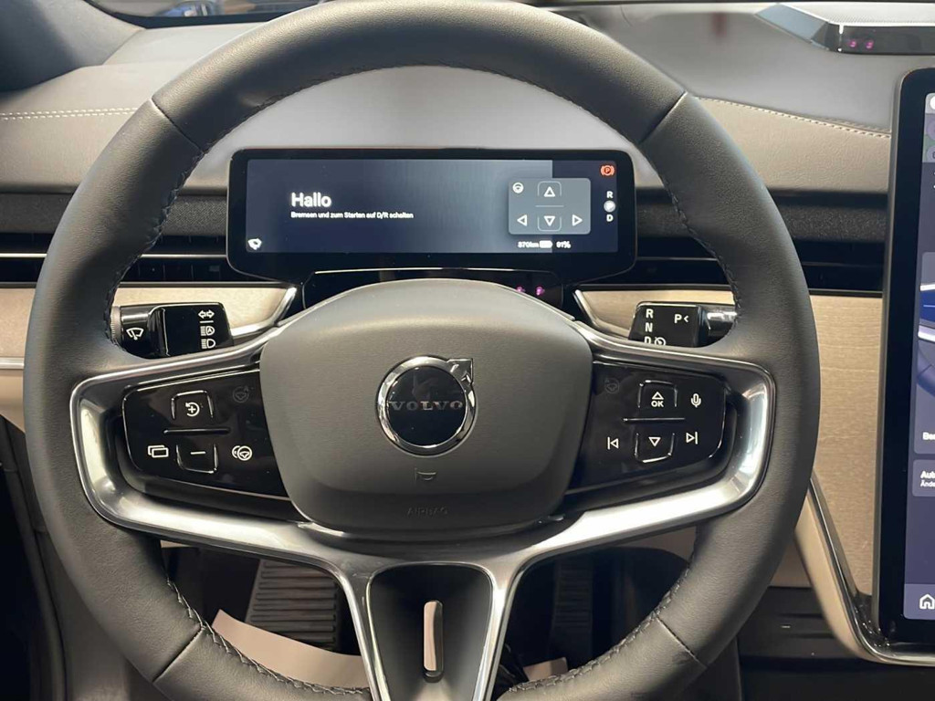 Volvo EX90