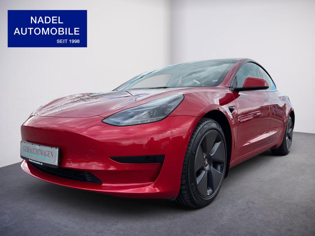 Tesla Model 3 RWD