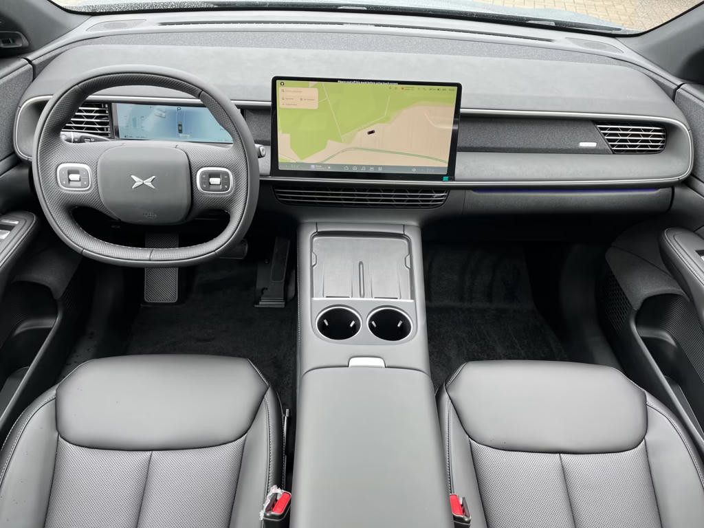 Xpeng G6