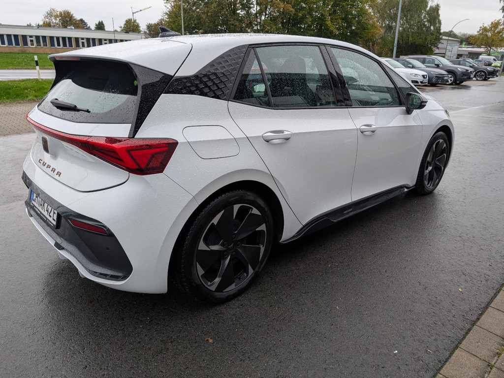 Cupra Born