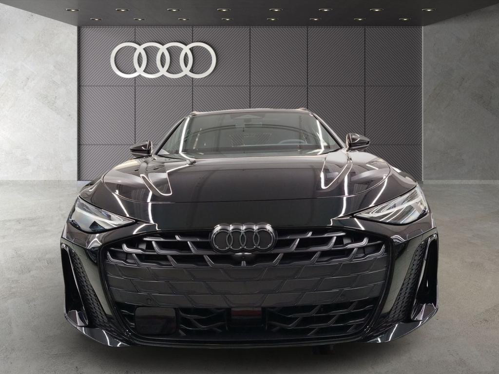 Audi A6 Avant Quattro S-Tronic