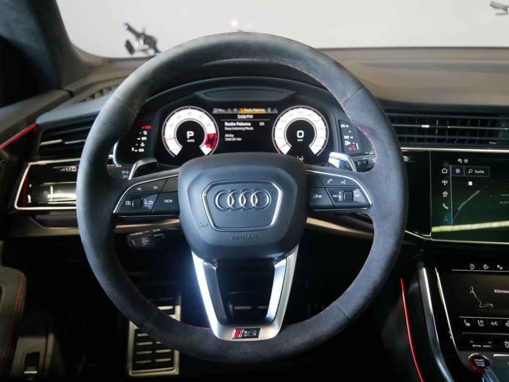 Audi RS Q8