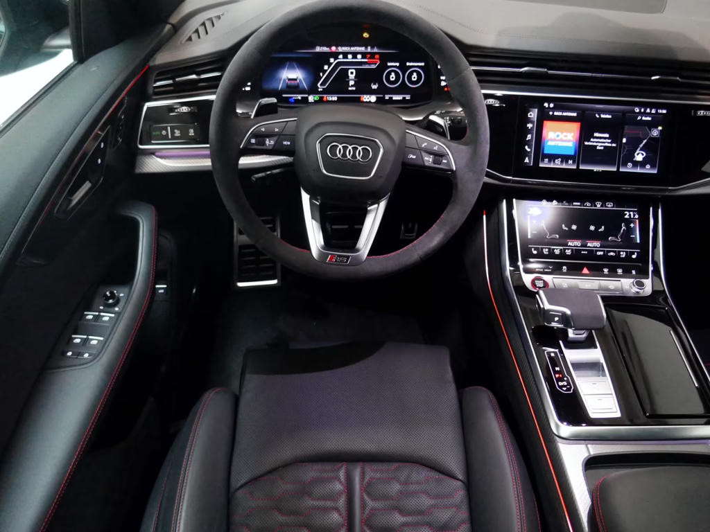 Audi RS Q8