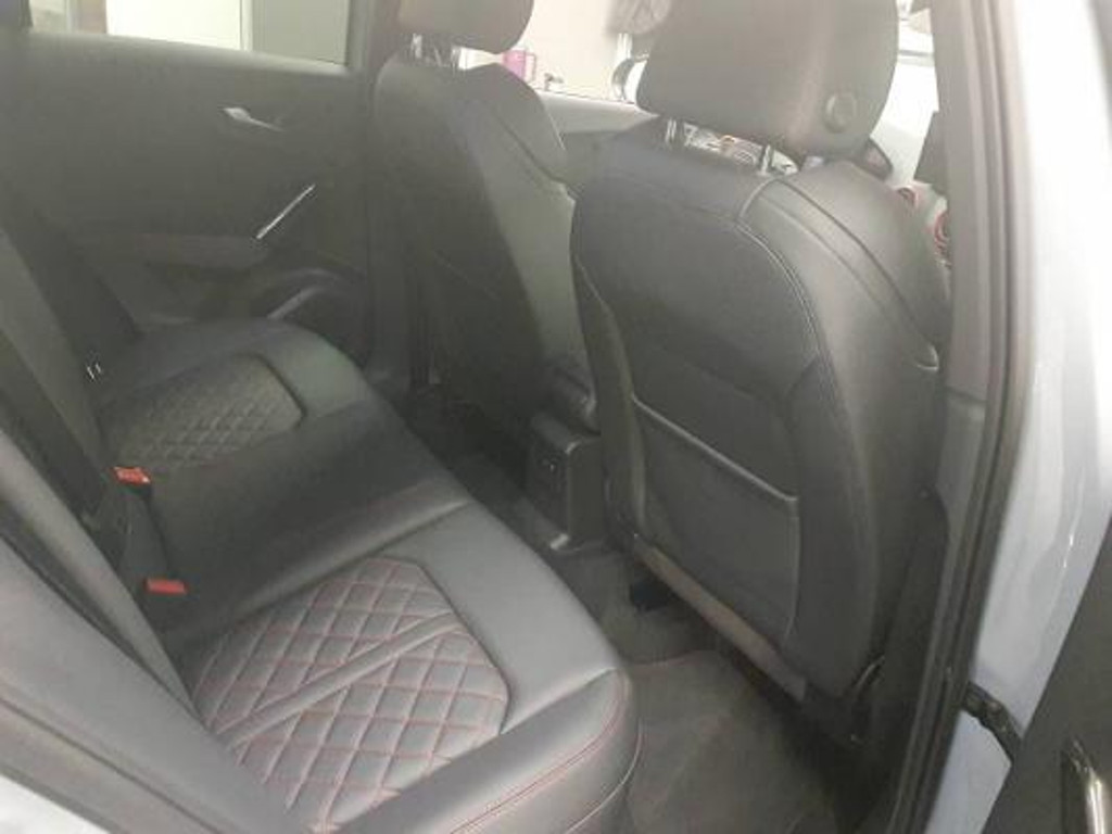 Audi SQ2