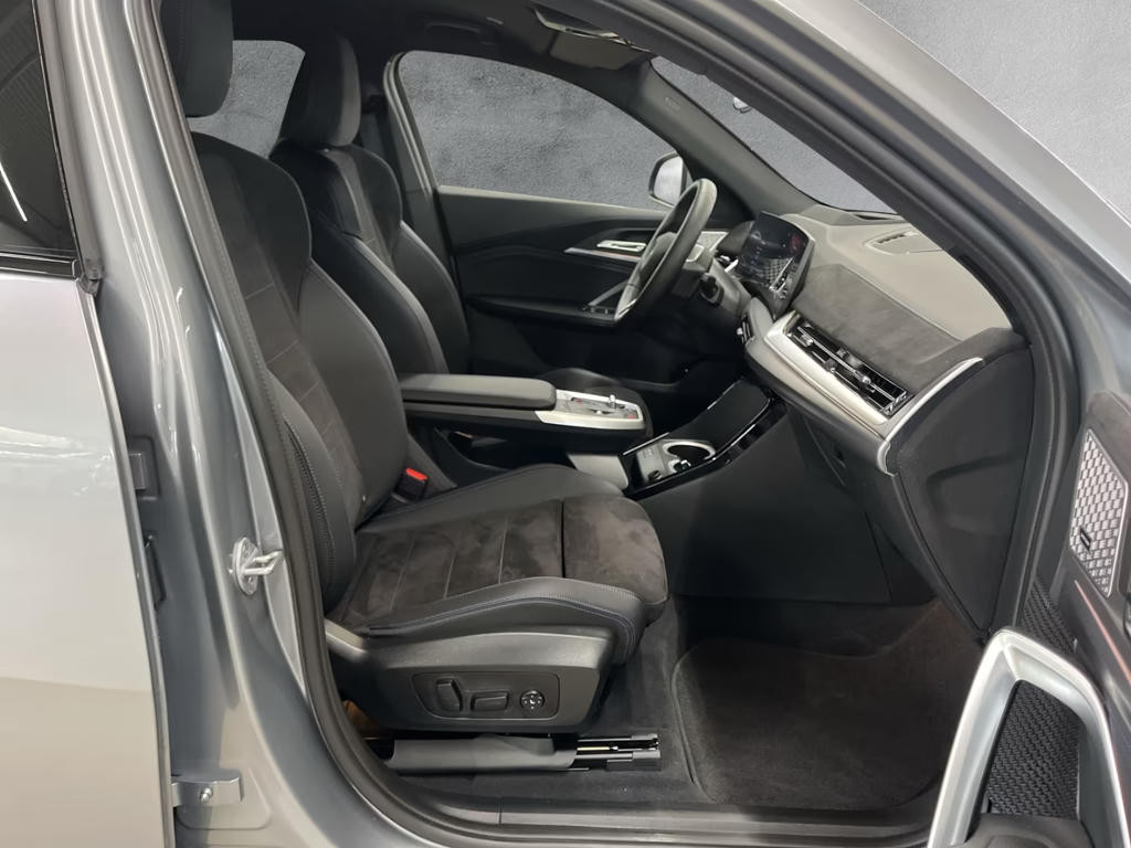 BMW iX2