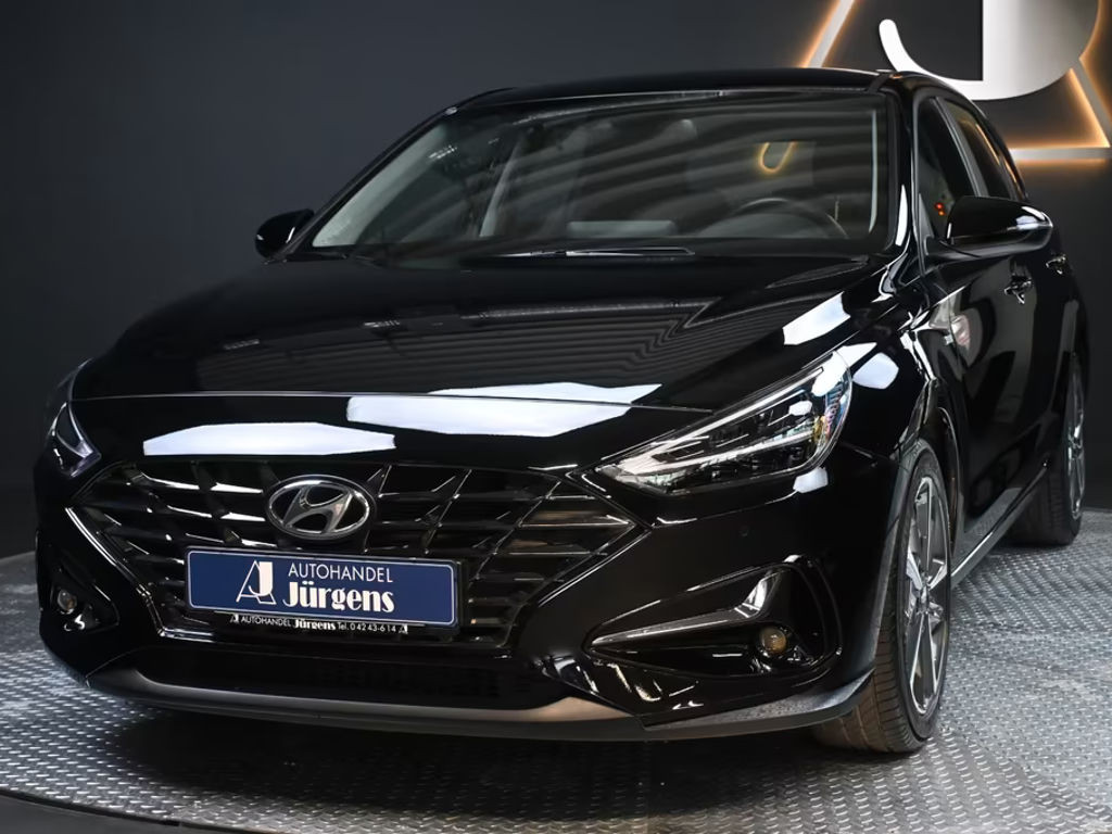 Hyundai i30 /LED/NAVI/LANE/RFK/CARPLAY