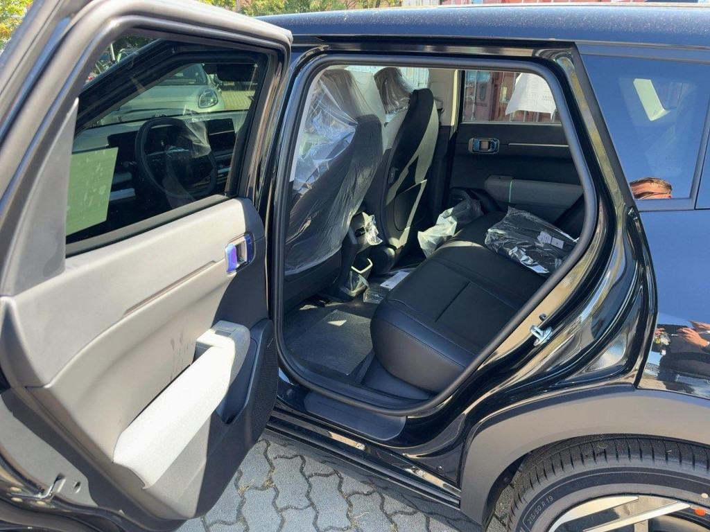 Kia EV4
