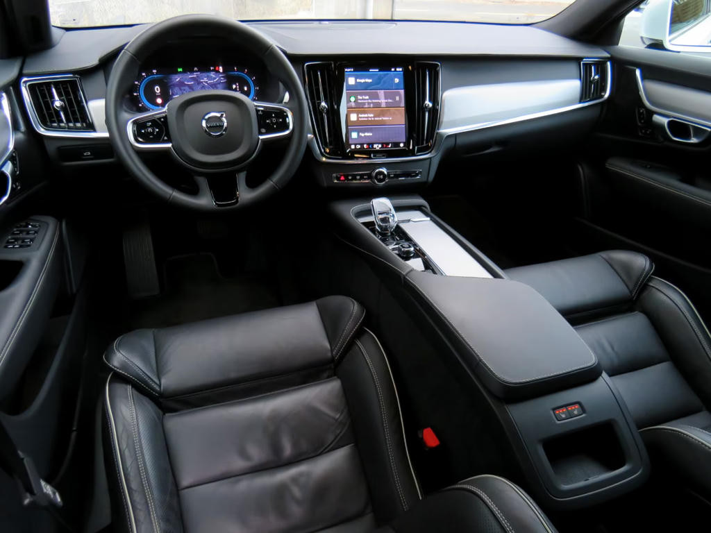 Volvo V90