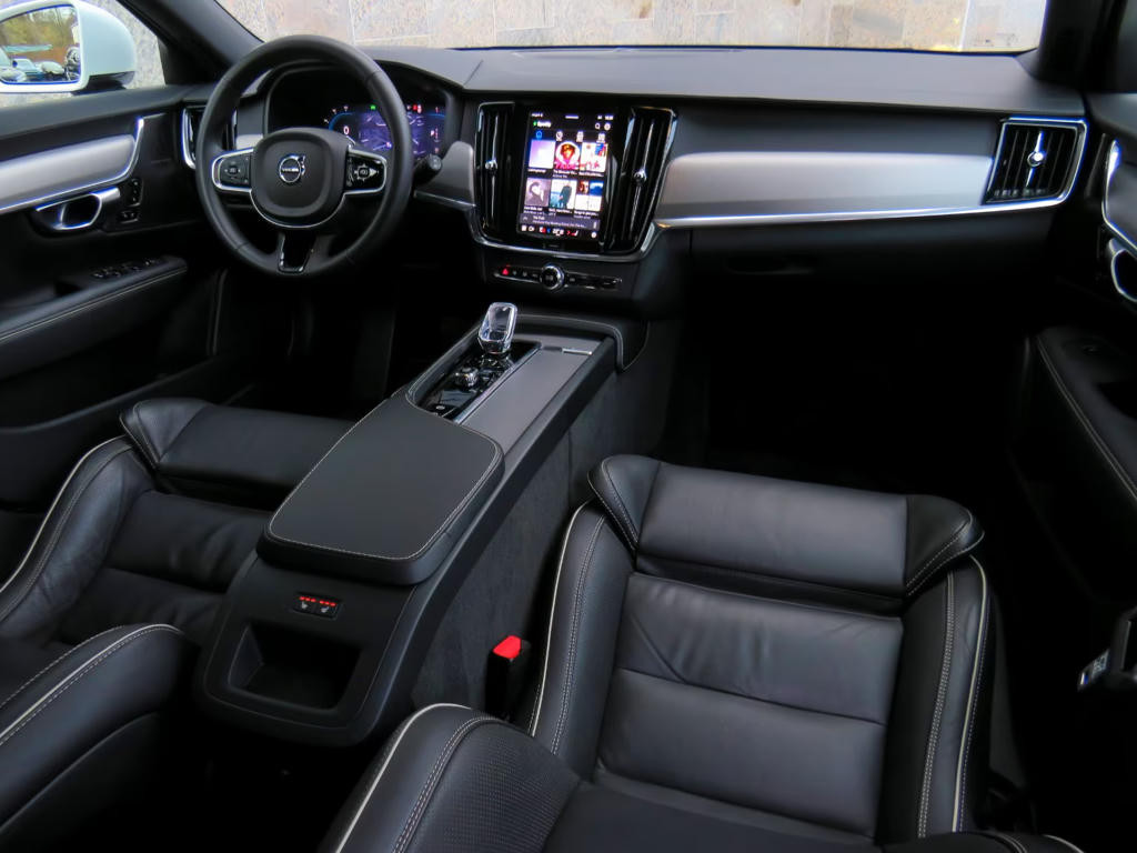 Volvo V90