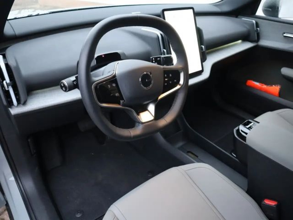 Volvo EX30