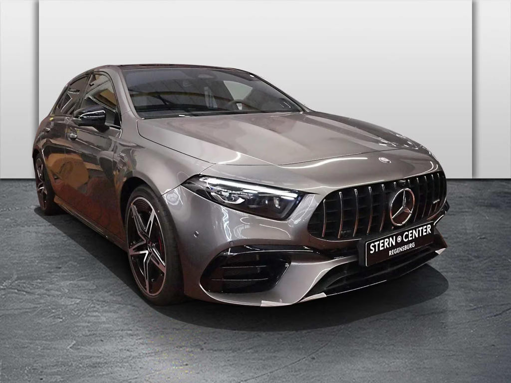 Mercedes-Benz A-Klasse AMG A 4MATIC A 45 AMG