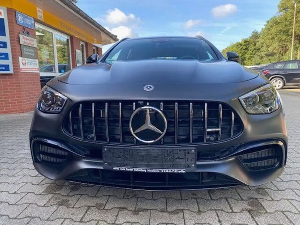 Mercedes-Benz A-Klasse AMG E E 63 AMG