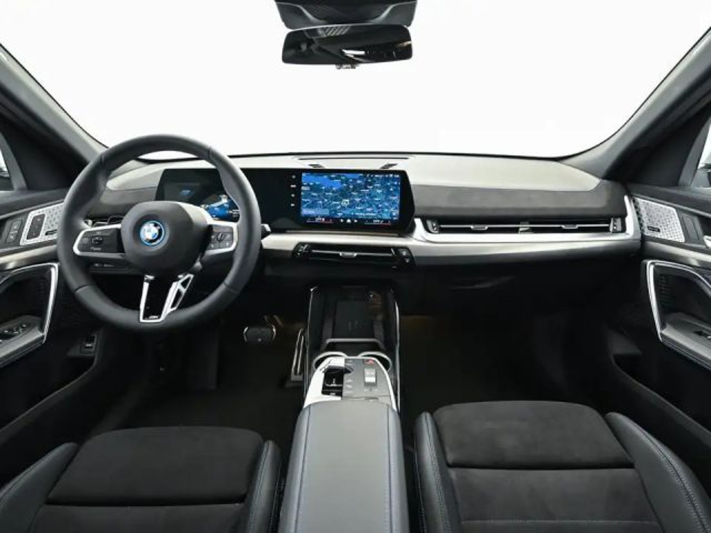BMW iX2