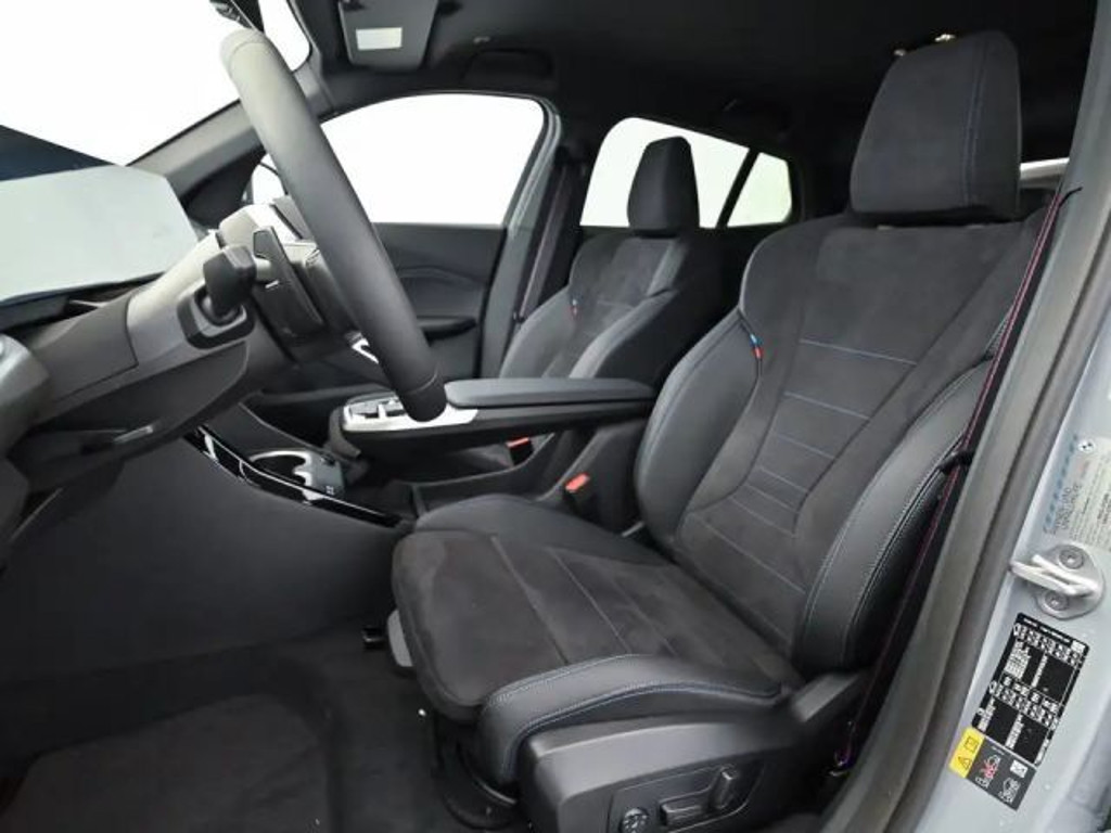 BMW iX2