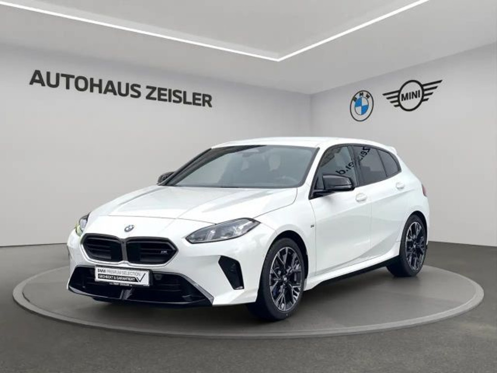 BMW 1 Serie 135 xDrive Sedan