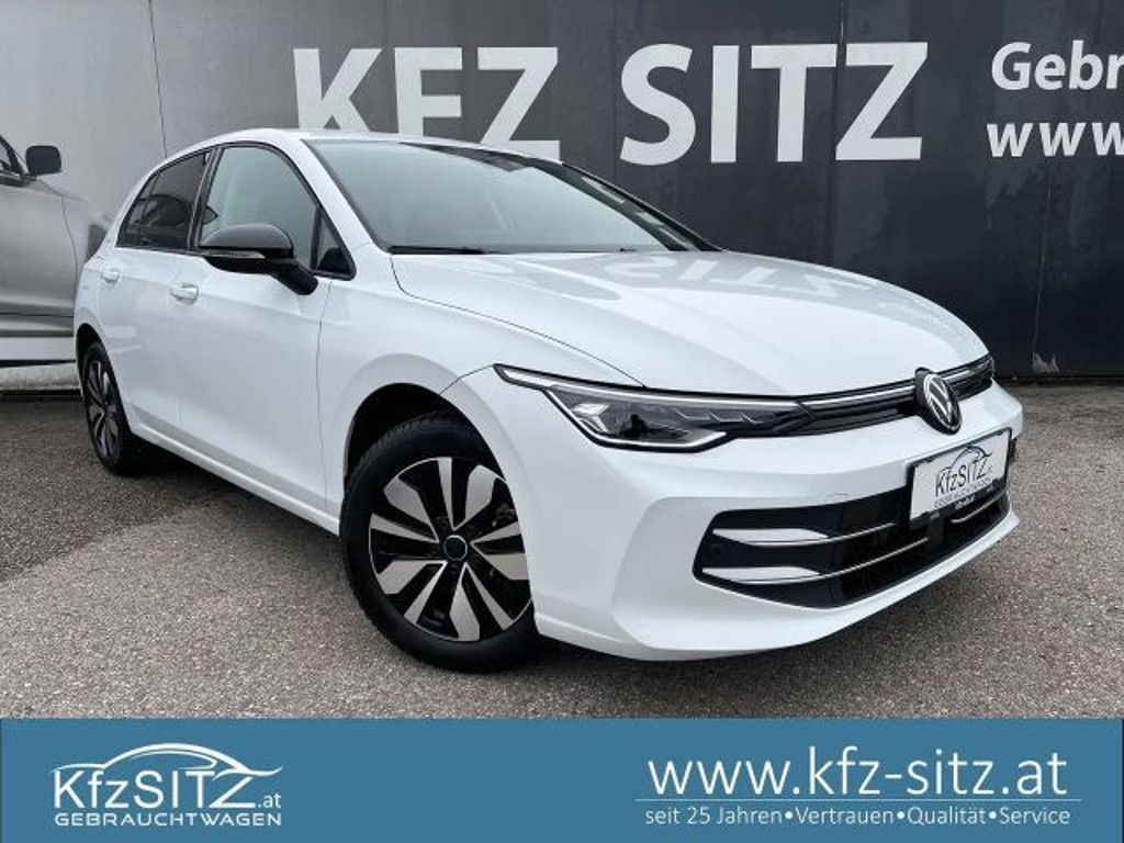 Volkswagen Golf Life ACT