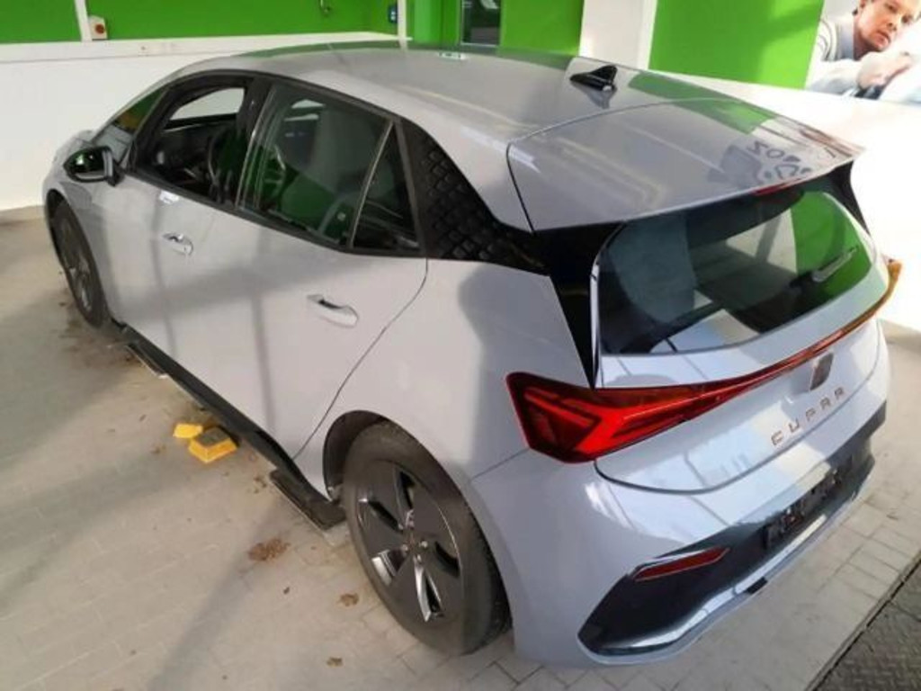 Cupra Born