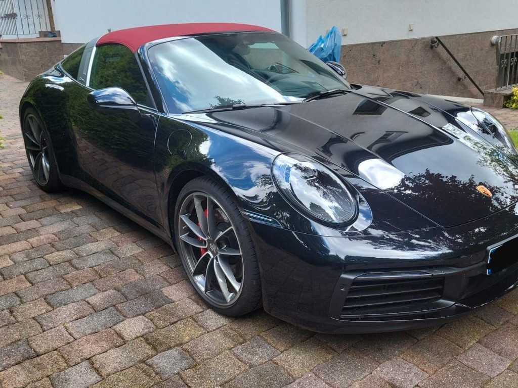 Porsche 911 4 Cabriolet Targa