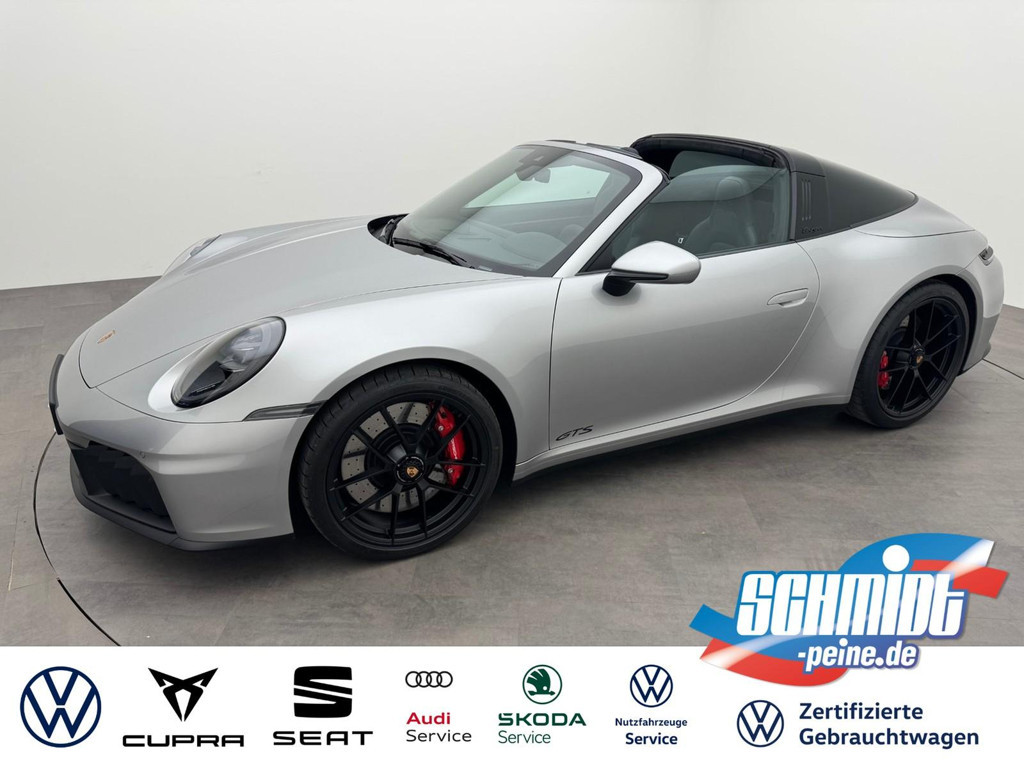Porsche 911 GTS 4 992 Cabriolet Targa