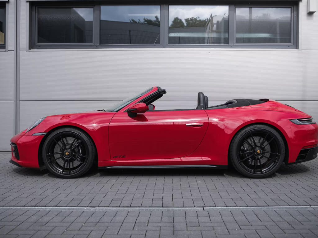 Porsche 911 GTS 992 Cabriolet