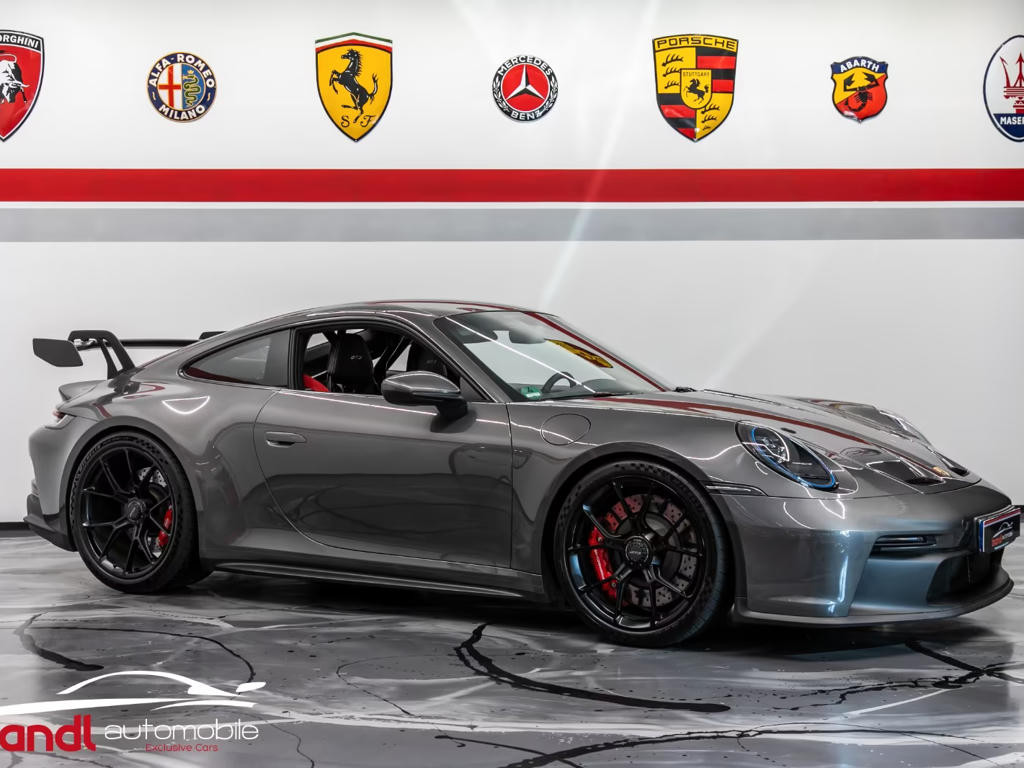 Porsche 911 GT3 992