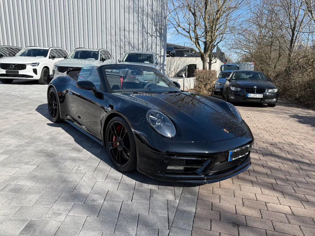 Porsche 911 GTS 992 Cabriolet