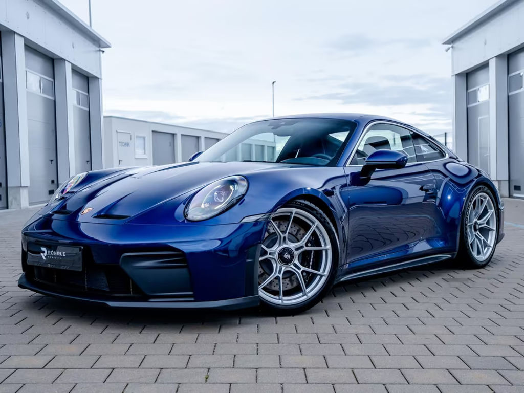 Porsche 911 GT3 4 992