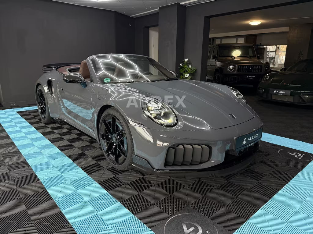 Porsche 911 Turbo 992 Cabriolet