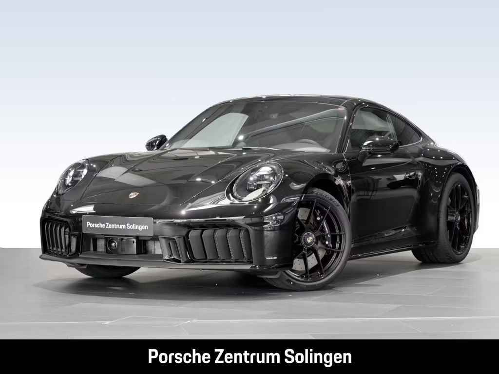 Porsche 911 GTS 4 992 Carrera