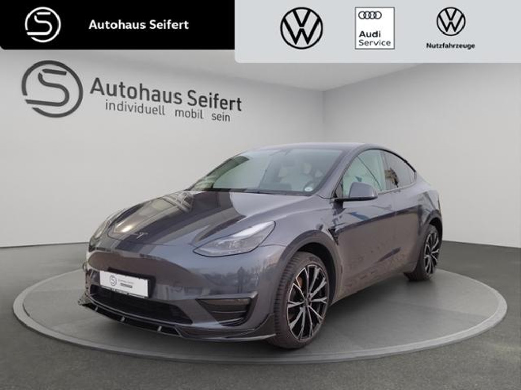 Tesla Model Y Long Range Dual Motor AWD