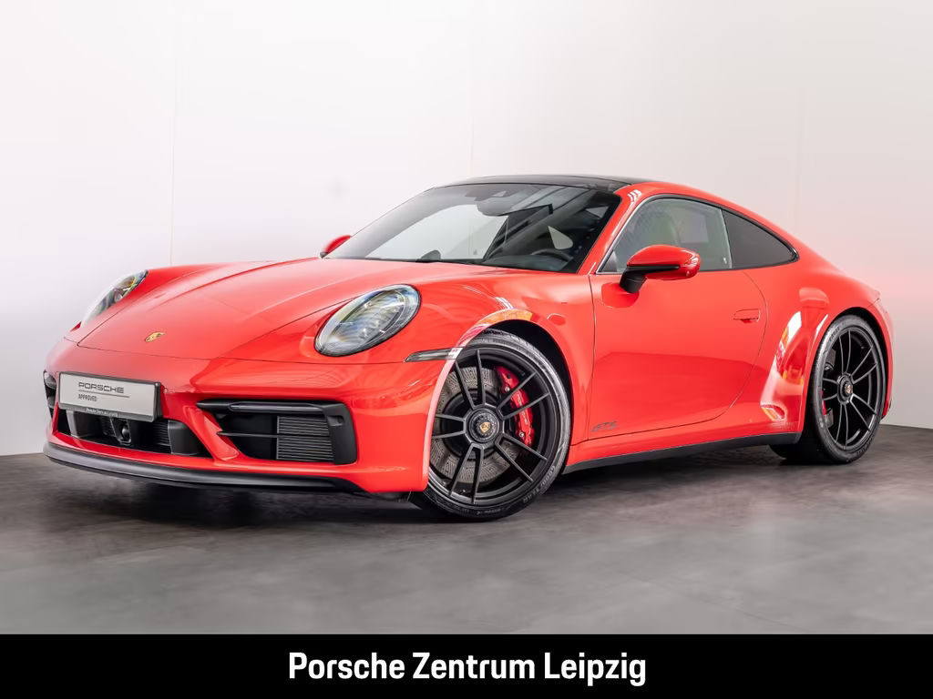 Porsche 911 GTS 4 992 Carrera