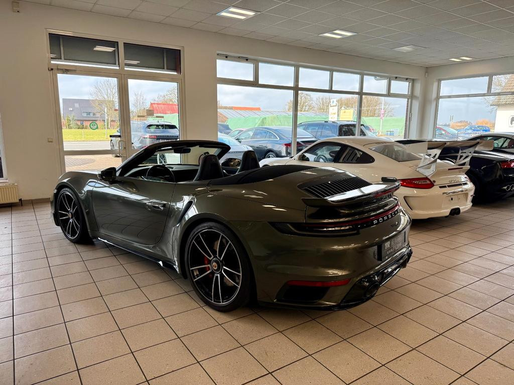 Porsche 911 Turbo 992 Cabriolet