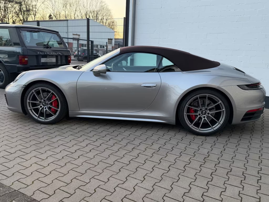 Porsche 911 4S 992 Carrera Cabriolet