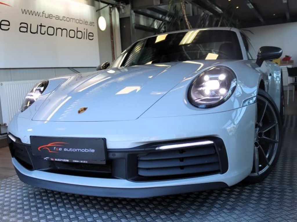 Porsche 911 Turbo Coupé 992 Carrera