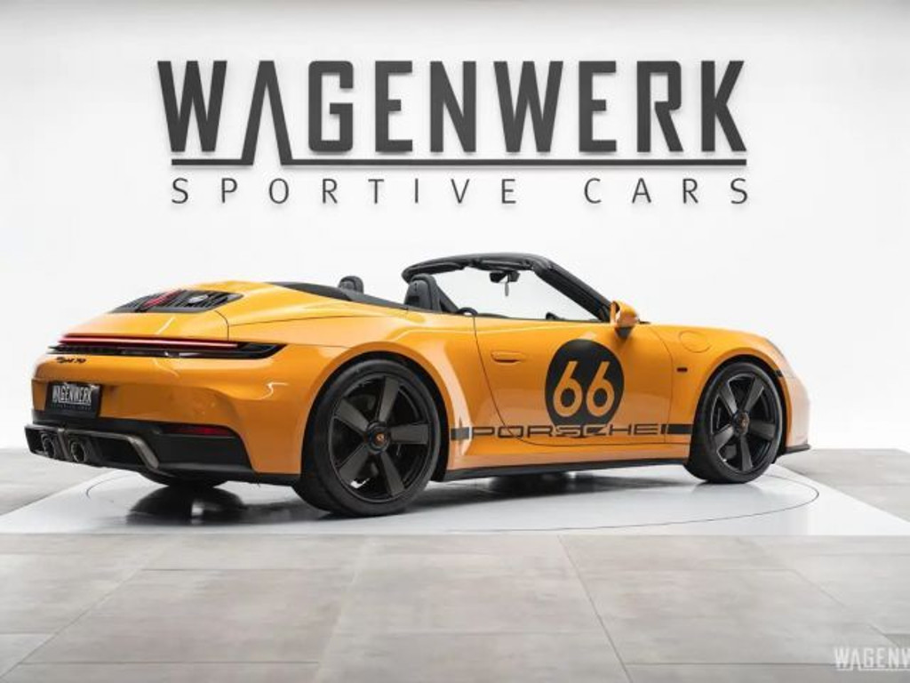 Porsche 911