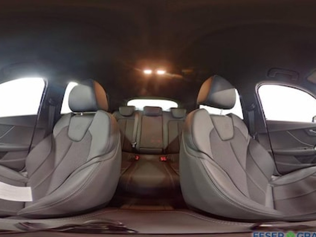 Audi SQ2