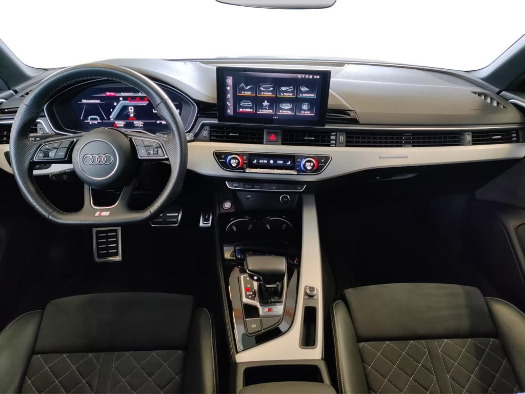 Audi S4