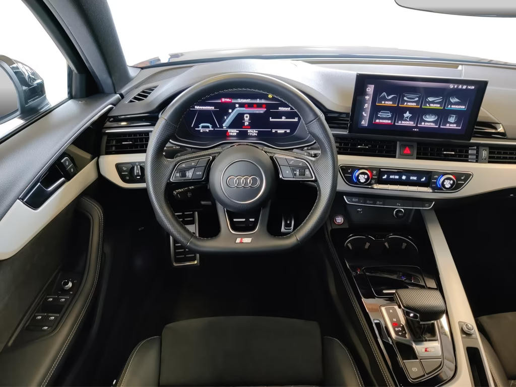 Audi S4