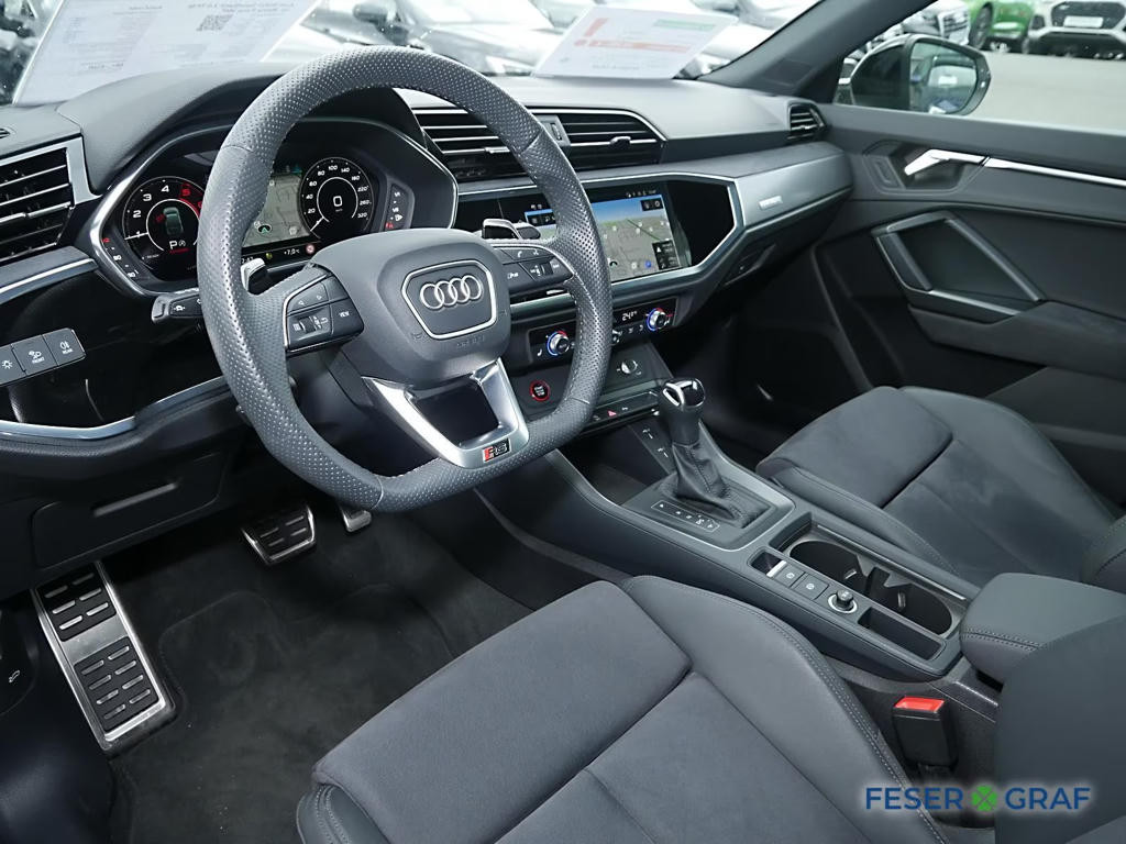 Audi RS Q3