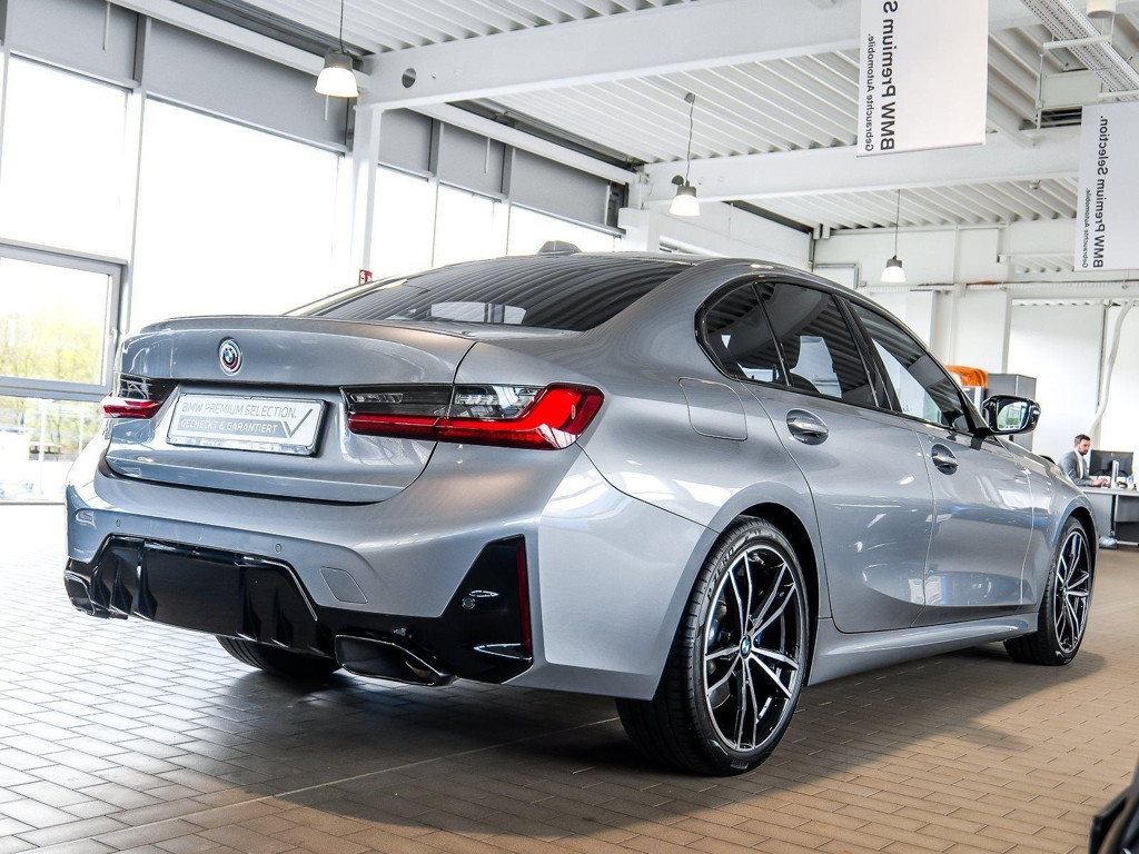 BMW M340