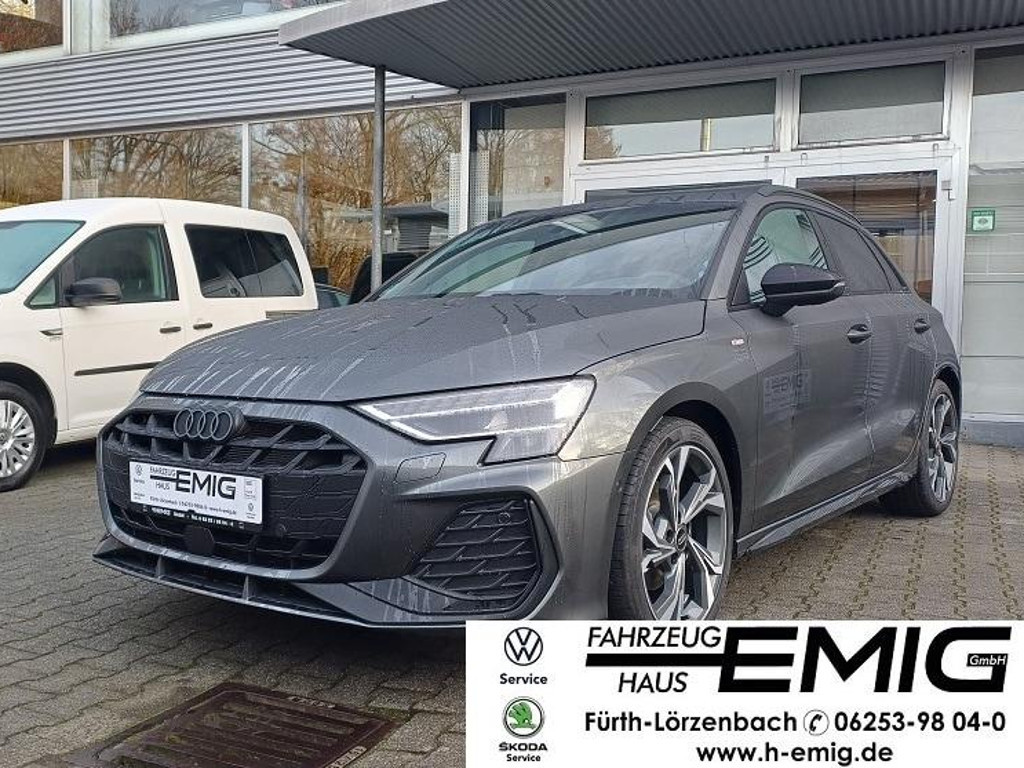 Audi A3 Sportback Sedan S-Line