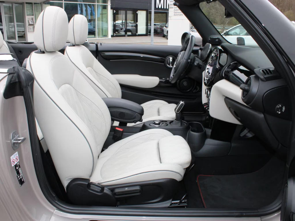 Mini John Cooper Works Cabrio