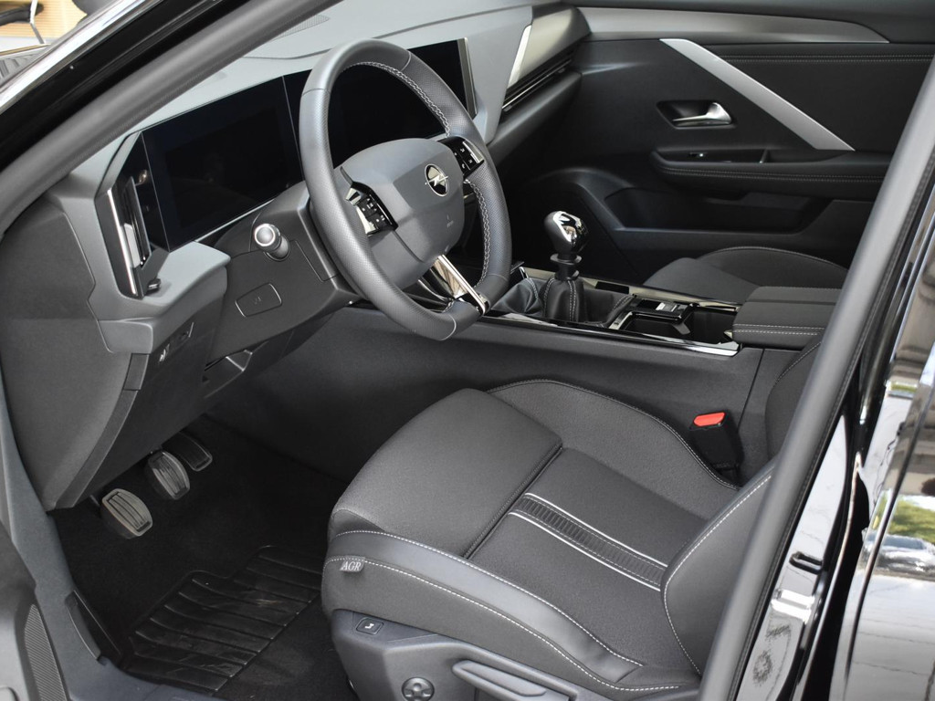 Opel Astra Grand Sport 1.2 Turbo GS-Line