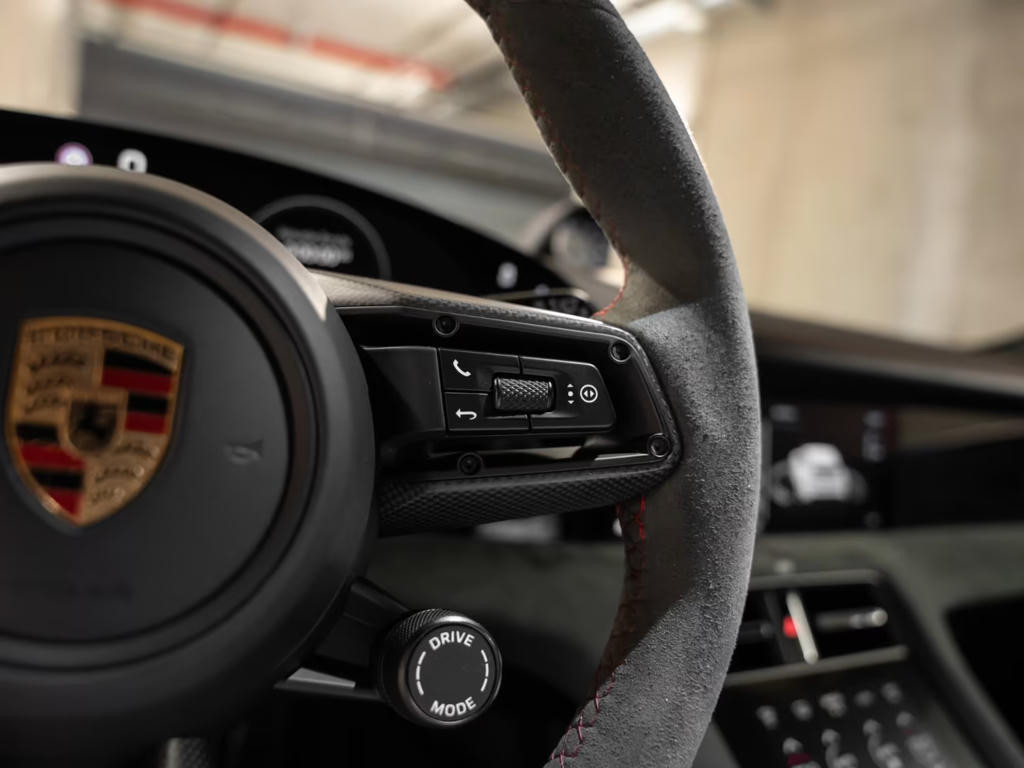 Porsche Taycan